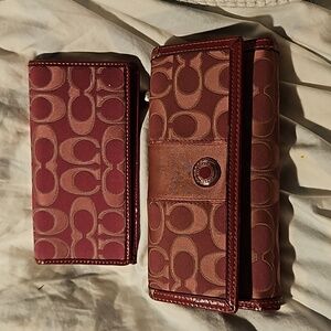 Coach Fushia wallet